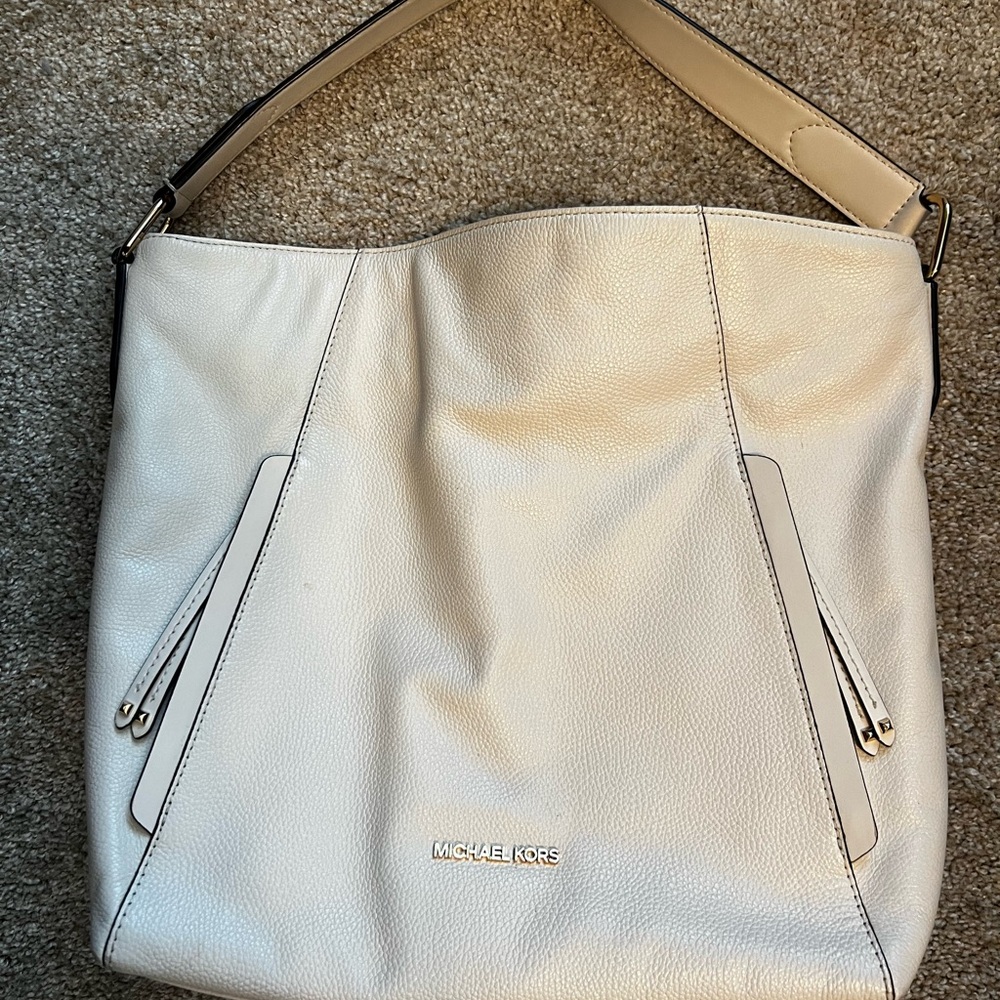 Michael Kors Cream Leather Shoulder Bag
